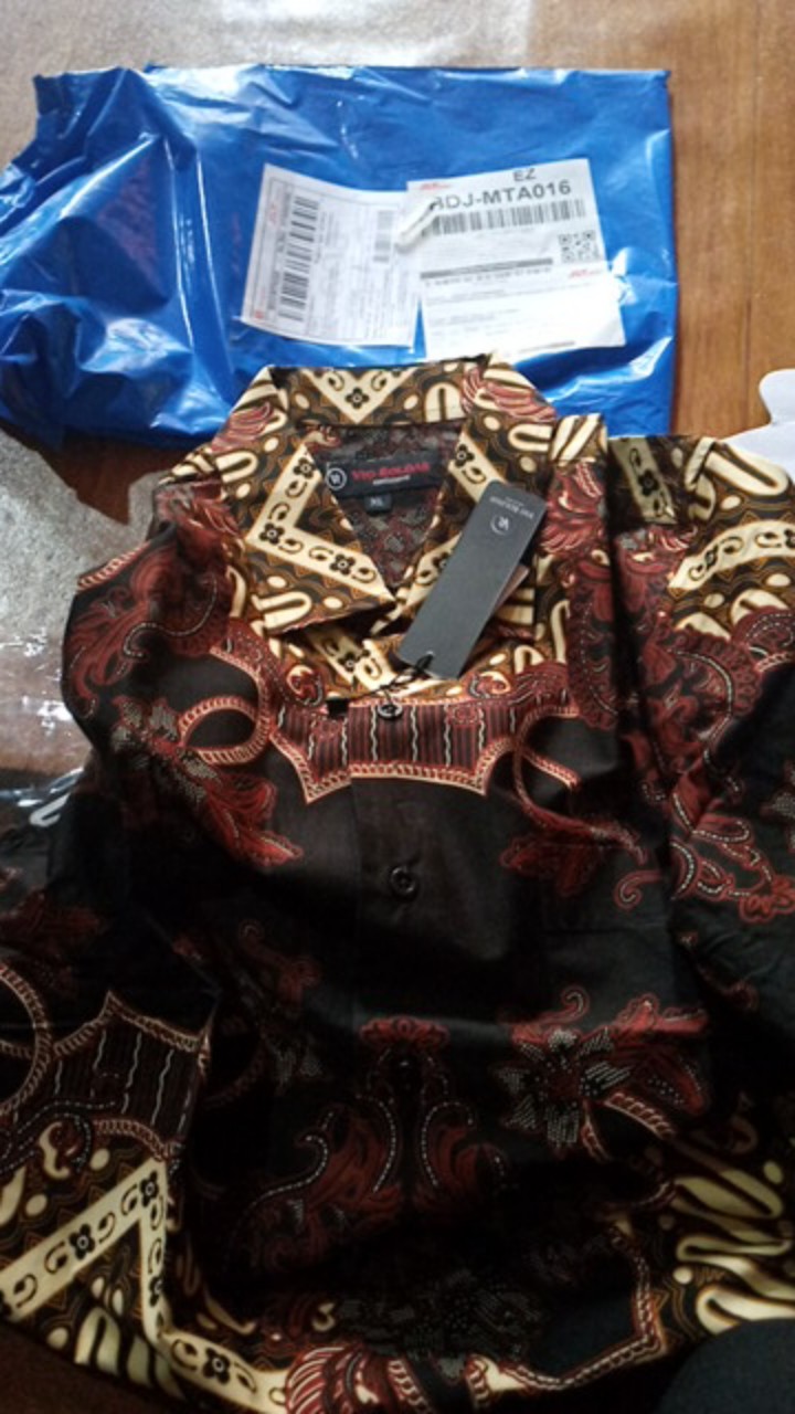 Hem Kemeja Batik Pria Slim Fit Modern Mewah Kualitas Premium