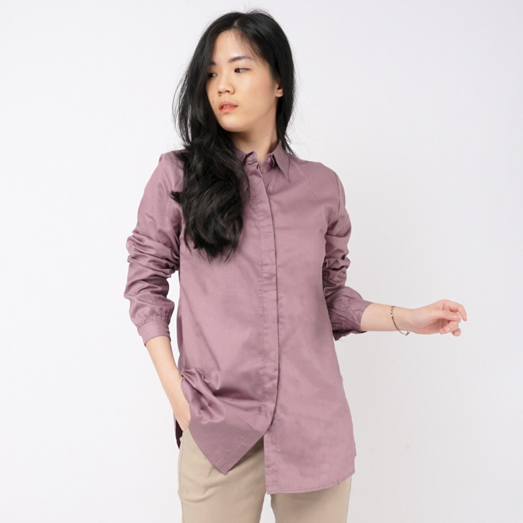Kemeja Wanita Polos Lengan Panjang Slimfit - Ungu Lavender - Aura Catalogue Slimfit Plain Shirt