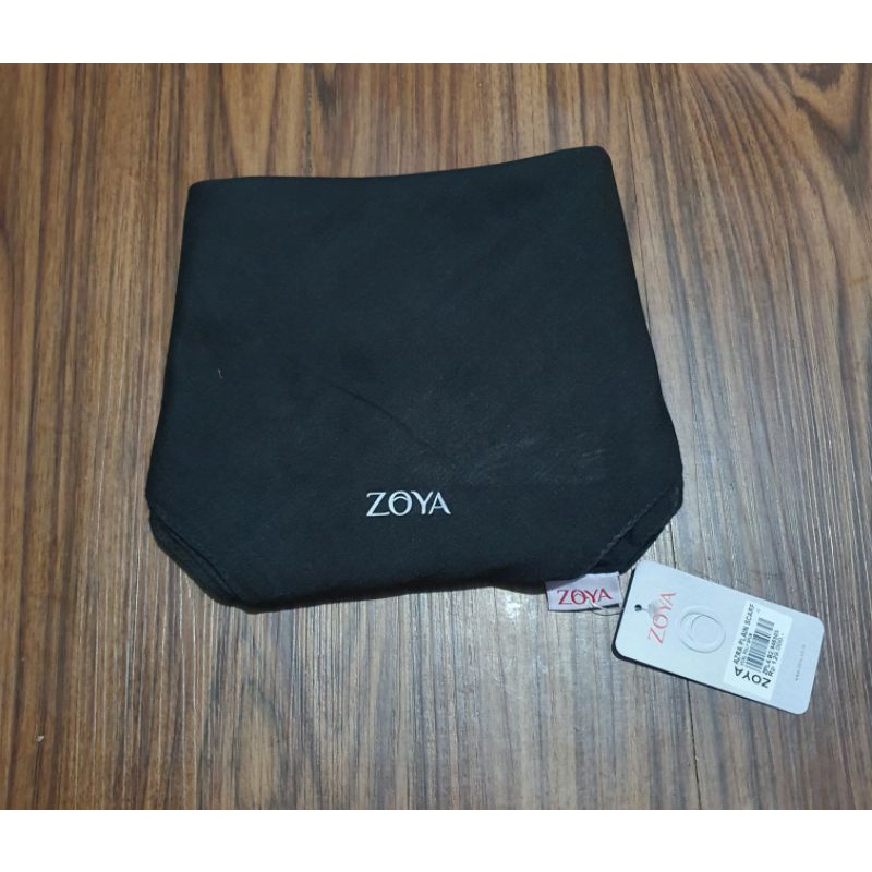 ZOYA Azra Plain Scarf Asena Plain Scarf Kerudung Segiempat Warna Hitam Hijab Segiempat Jilbab Segiem