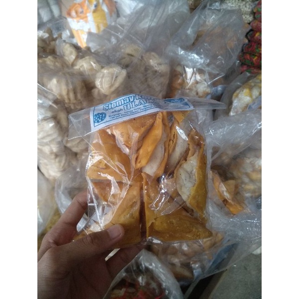 

Cuanki Segitiga // Pangsit segitiga// Cipet segitiga /Siomay segitiga // Topping baso aci // Topping seblak