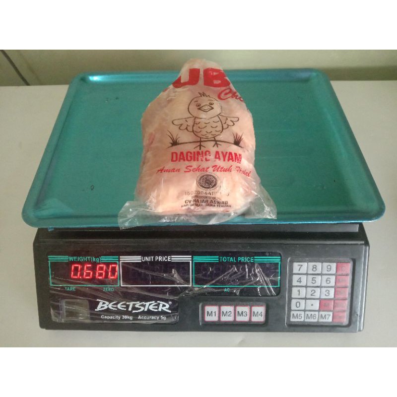 

AYAM BROILER KARKAS FROZEN 06 ONS UP/ekor
