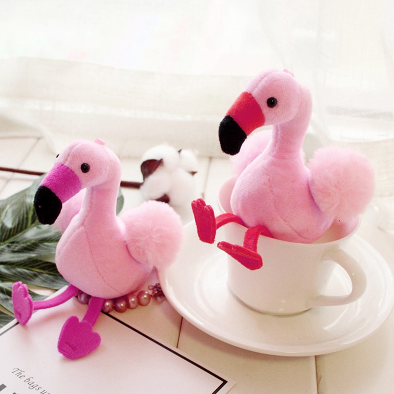 Gantungan Kunci Bentuk Flamingo Bahan Plush Lembut