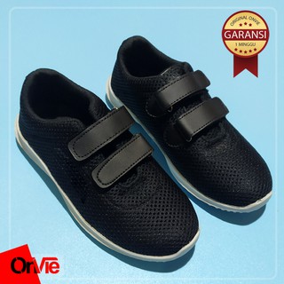 Onvie Sepatu  Anak  Sneakers Kets  Sekolah  Formal Hitam 