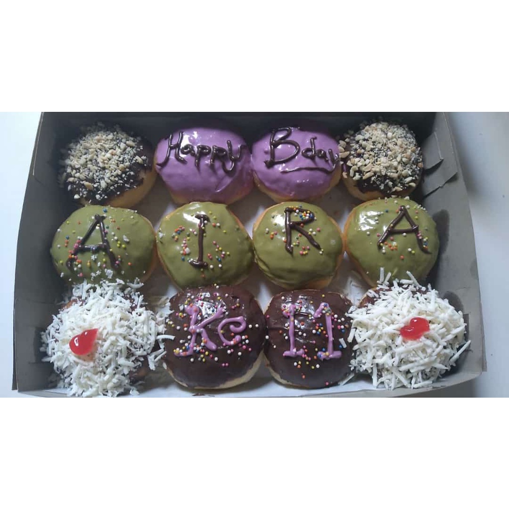 

Donat Lukis Isi 12 pcs