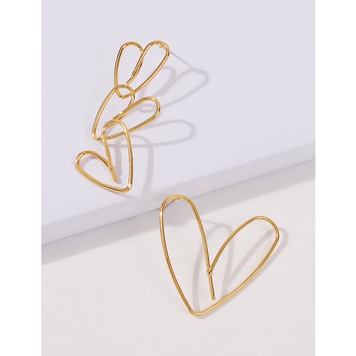 LRC Anting Tusuk Fashion Golden Alloy Hollow Heart Asymmetrical Earrings V36088