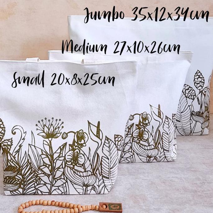 

Parcel Lebaran Idul Fitri...Pakai Tas Cantik Ini Yuk!Awet& Fashionable