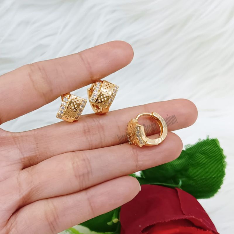 Anting Jepit Full Mata Mewah Super Cantik Anti Karat