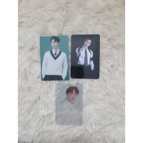 NCT 127 SEASON GREETINGS 2021 2020 JOHNNY PHOTOCARD PC HOTTRACKS SYNNARA
