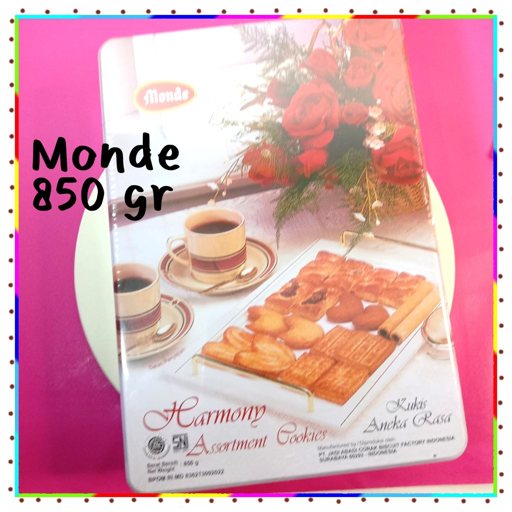

Monde Assortment Cookies Harmony Kaleng 850gr kukis populer kue hari raya