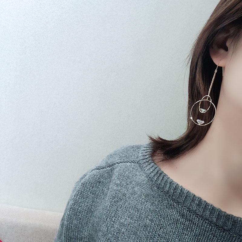 Anting-anting anggun online influencer Dongdaemun sederhana lingkaran set panjang telinga hook Diamo