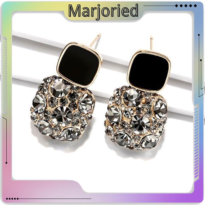 Anting Retro Mewah Siswa Perempuan Sederhana Temperamen Fashion Anting Murah Hati-MJD