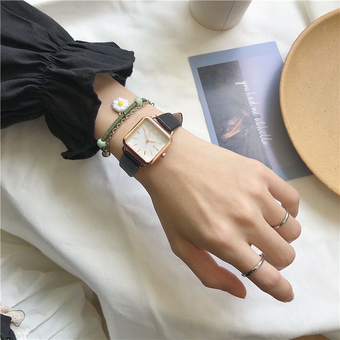 Jam Tangan Quartz Strap PU Analog Casual Gaya Retro Wanita Persegi Watch Korean Fashion RM029-HITAM