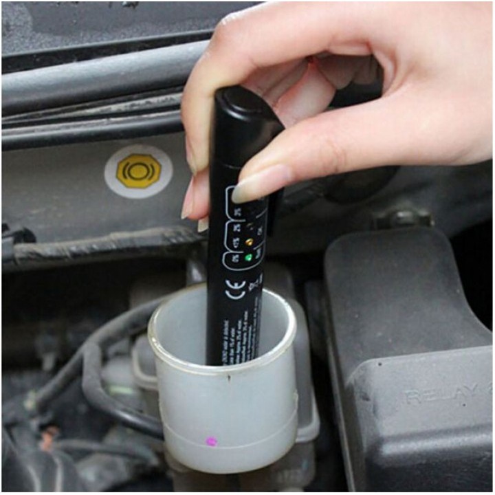 Universal Vehicle Car Brake Fluid Tester Pen Tool Detector DOT 5 LED