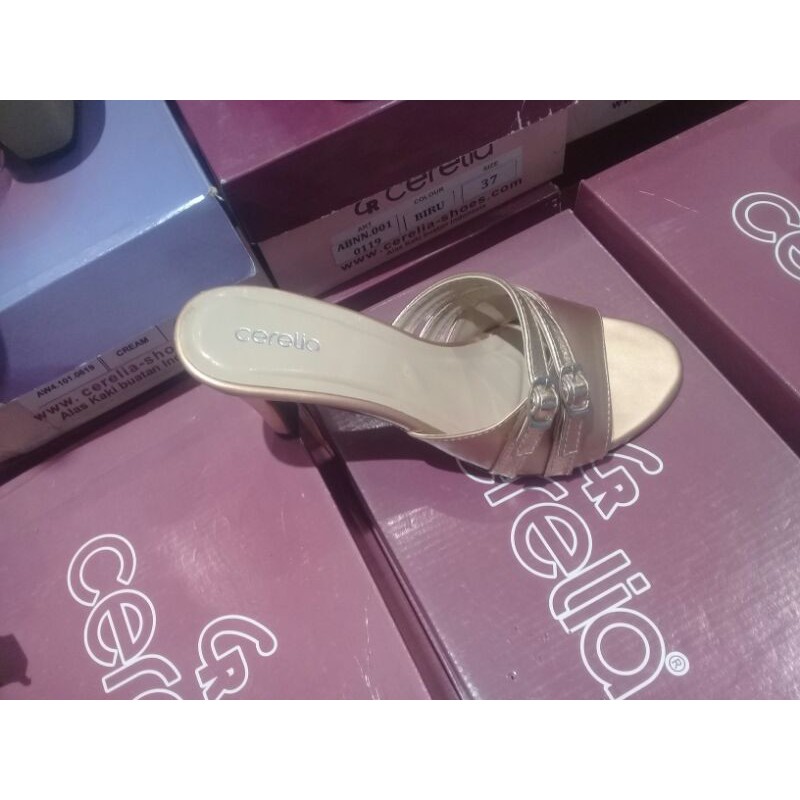 sepatu hak perempuan cerelia