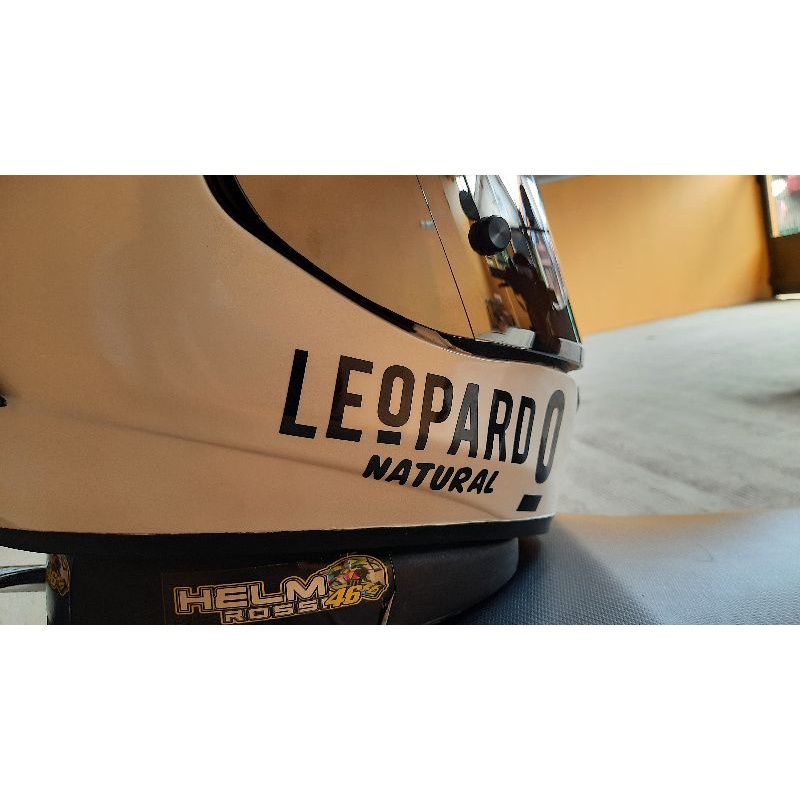 Sticker Helm Helmet Leopard Black Hitam Gold Putih Silver Chrome KYT TT COURSE stiker Cutting premium variasi paket ganteng