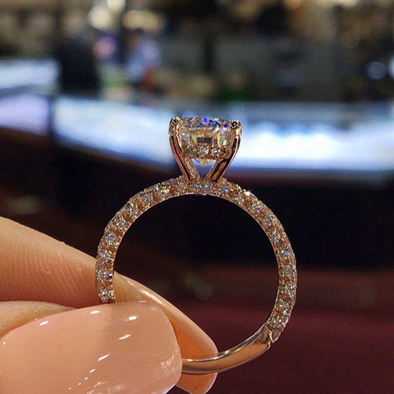 Cincin Kawin / Tunangan Full Bulat Hias Zircon Mewah untuk Wanita