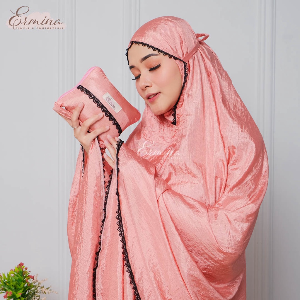 Ermina Mukena Parasut Premium Traveling Mini Pouch