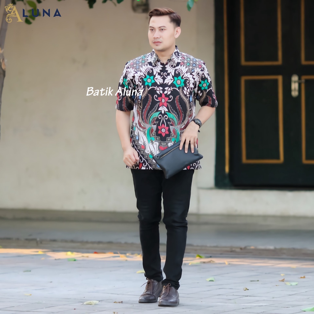 BAJU BATIK COWOK LENGAN PENDEK TERBARU KEMEJA BATIK PRIA KEKINIAN KEREN ASLI BATIK ALUNA PD 017