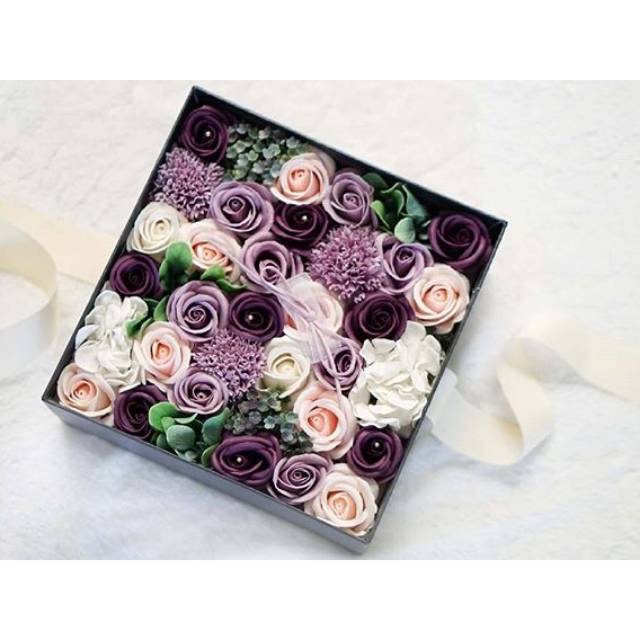 Premium flower box bunga sabun valentine