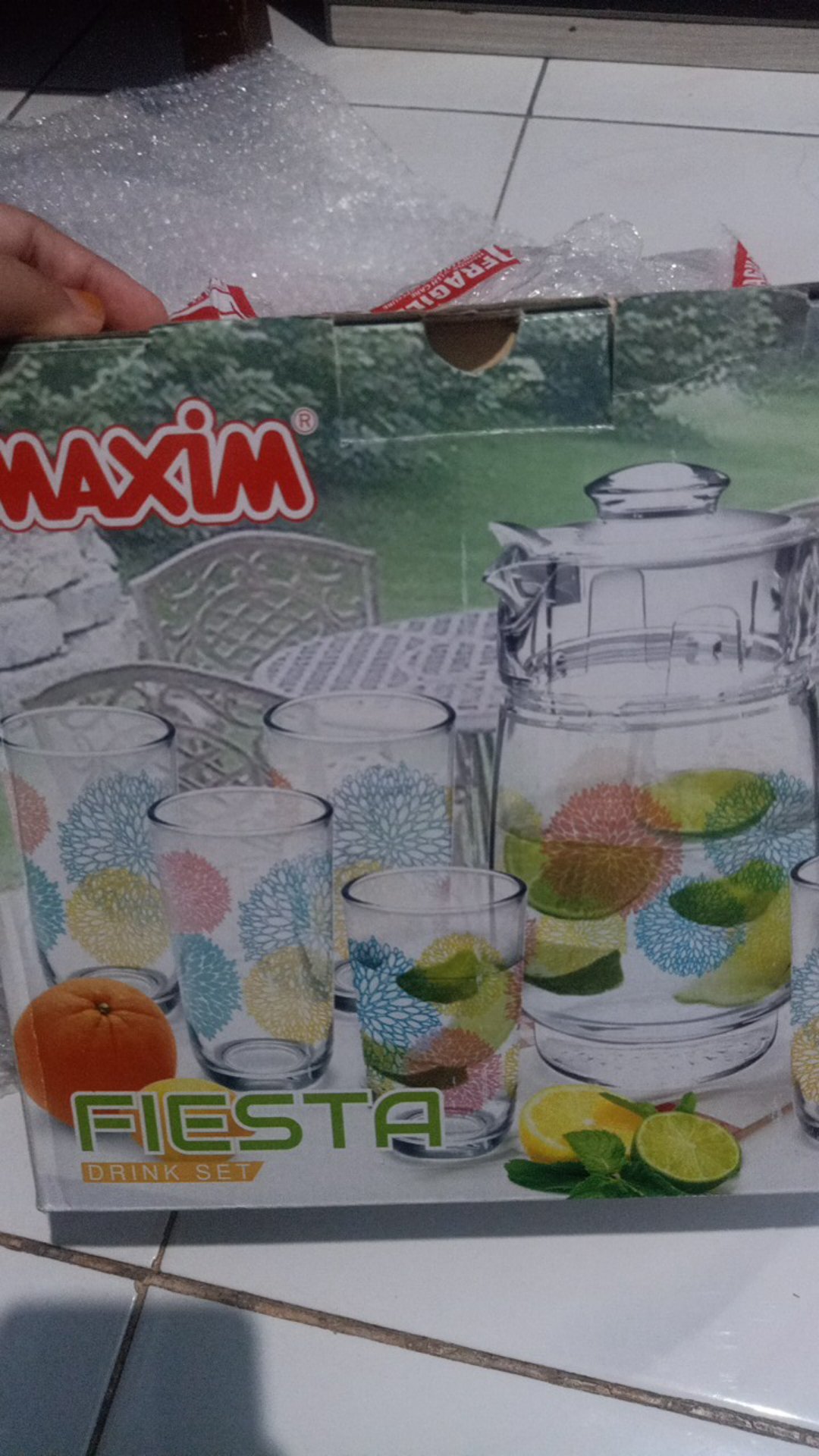Maxim Drink Set Fiesta 7pcs Set Teko & Gelas Kaca (1pc Jug 1.6ml + 6pcs Tumbler 250ml)