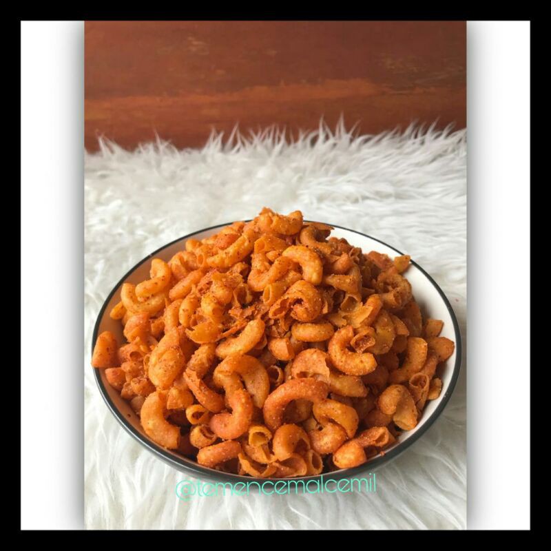 

MACARONI / MAKARONI GORENG RENYAH GURIH /KRIUK ASIN PEDAS