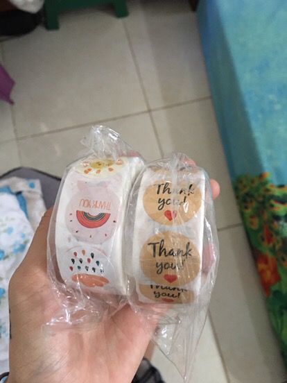 500pcs / Roll Stiker Segel Bahan Kulit Sapi Tulisan Thanks Untuk Dekorasi Kue Manual