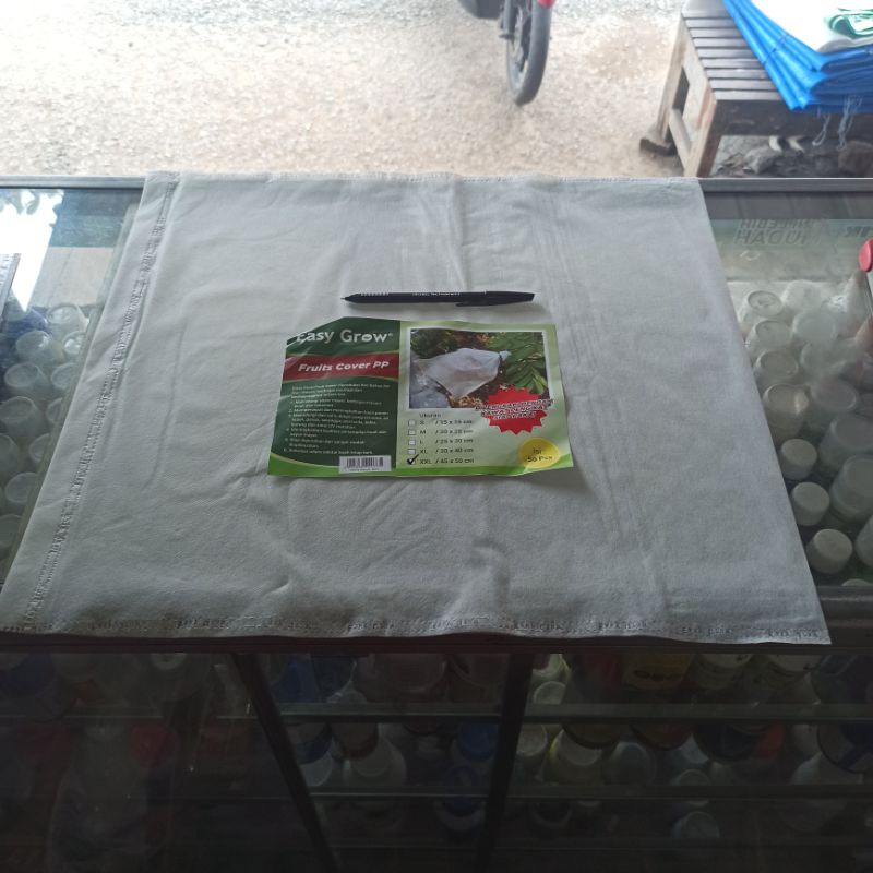 FRUIT COVER EASY GROW COVER PEMBUNGKUS BUAH NANGKA, PEPAYA, KELENGKENG UKURAN XXL (45x50)