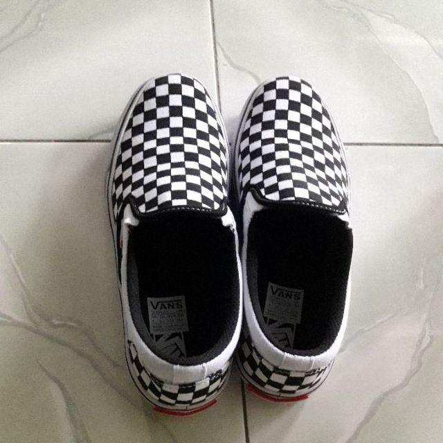 Sepatu Vans  SLIP ON OG Motif  Catur  Checkerboard Black 