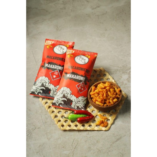 

MACARONICUK | MAKRONI SUPER PEDAS