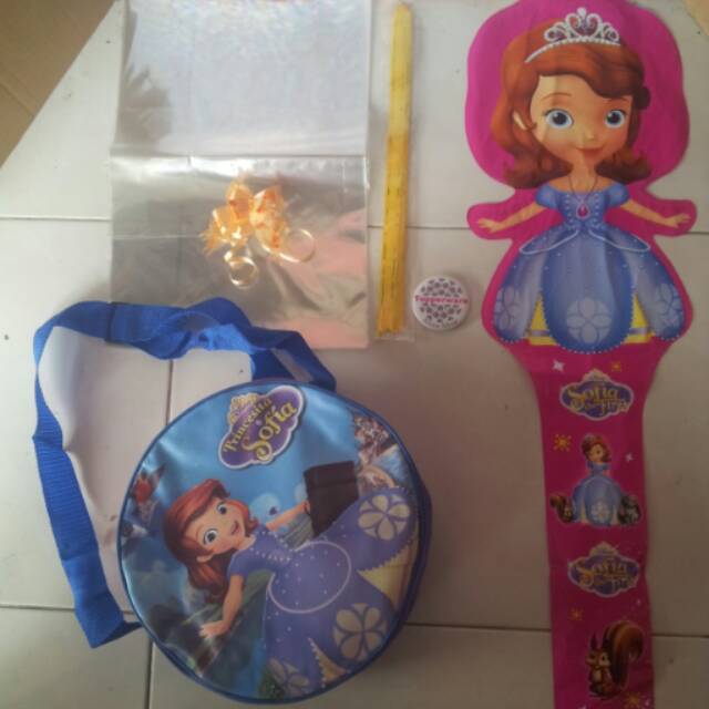 

Paket Ulang Tahun