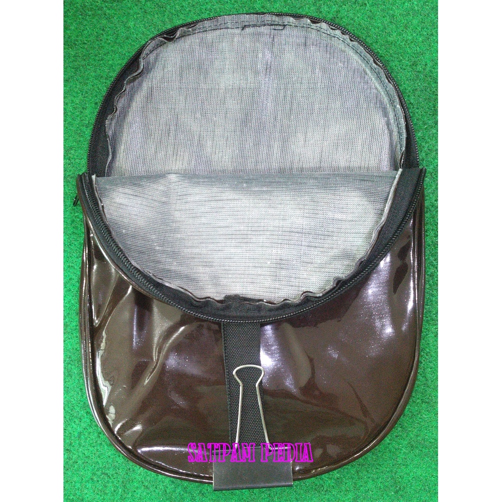 Tempat Pet Polwan - Sarung Topi Pet Polwan