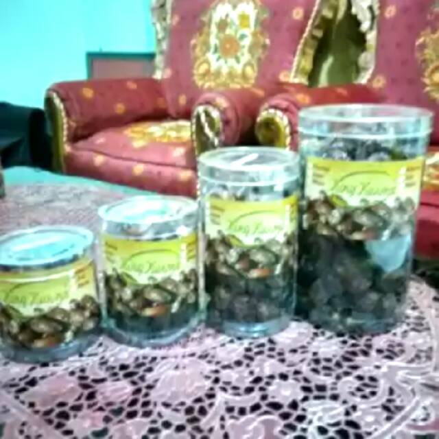 

Kurma (Kholas, Mesir, Hijra, Emirar Gold, Palm Fruit, Arafa)