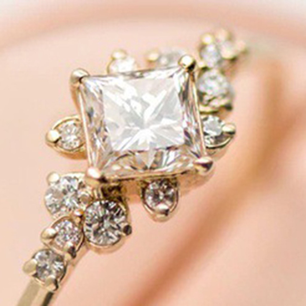 Hu Hu Hu Hu Hu Alat Bantu Pasang Kacamata♡ Cincin Wanita Hias Cubic Zirconia Bentuk Persegi Tipis Menarik Untuk Pernikahan