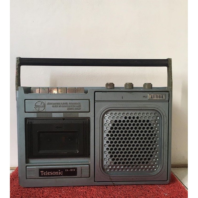 tape/boombox telesonic ca 181