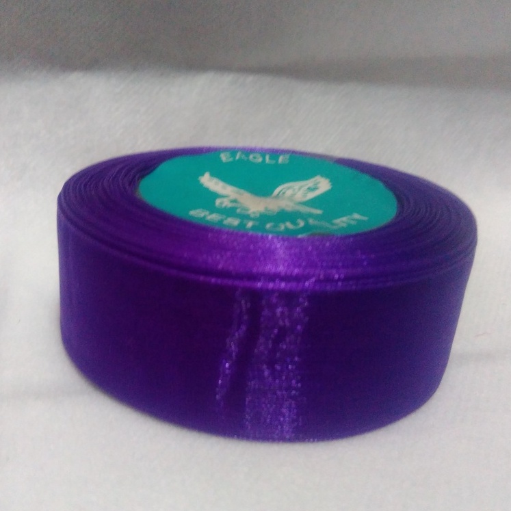 

Organdi Biasa Ungu Tua 1inch/2,5 cm Per Roll