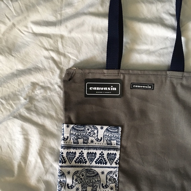 Tote bag grey &amp; blue elephant