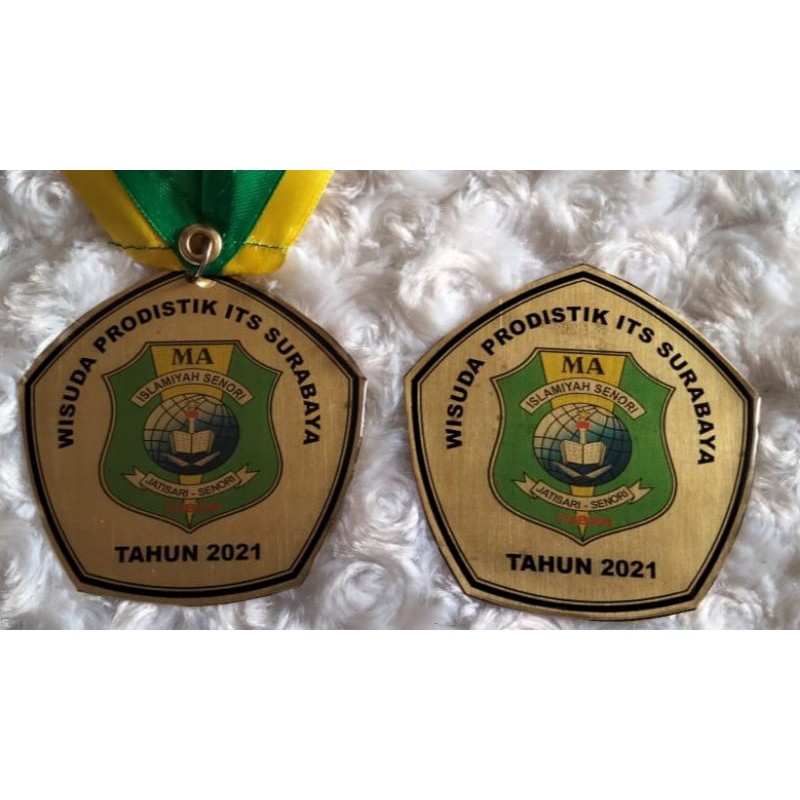 Mendali Gordon Kalung Wisuda Bagus Kuningan Dan Akrilik Resin