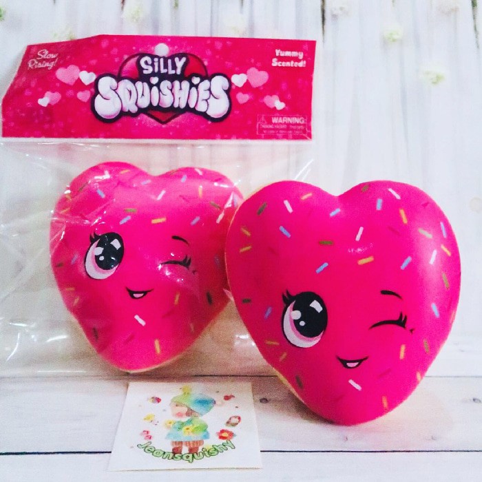 HEART DONUT BY SILLY SQUISHY