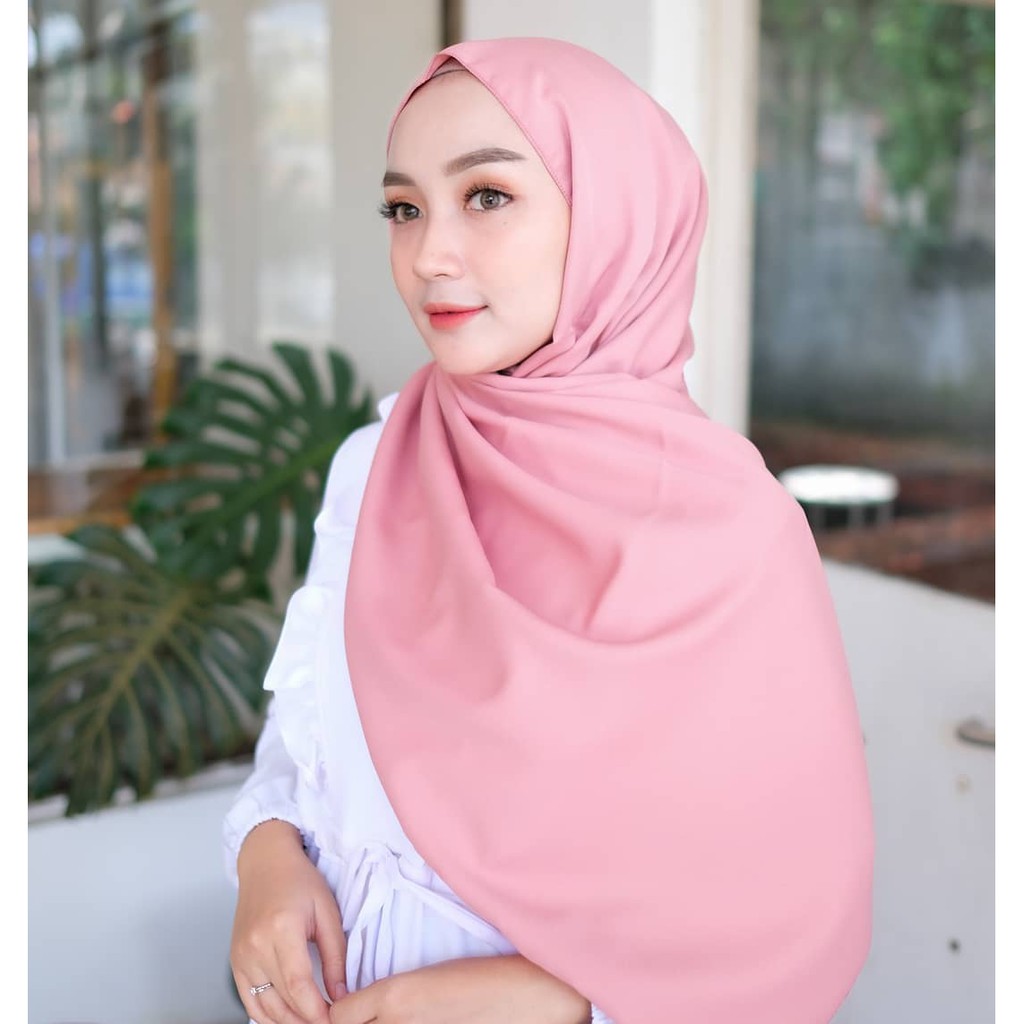 Pashmina Diamond 150x75 / Hijab Pashmina / Pasmina / Pashmina Sabyan / Jilbab Pashmina-DUSTY PEACH