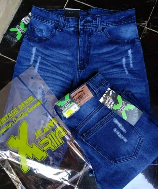 Celana jeans denim garment strecth melar pendek pria model sobek terbaru bisa COD