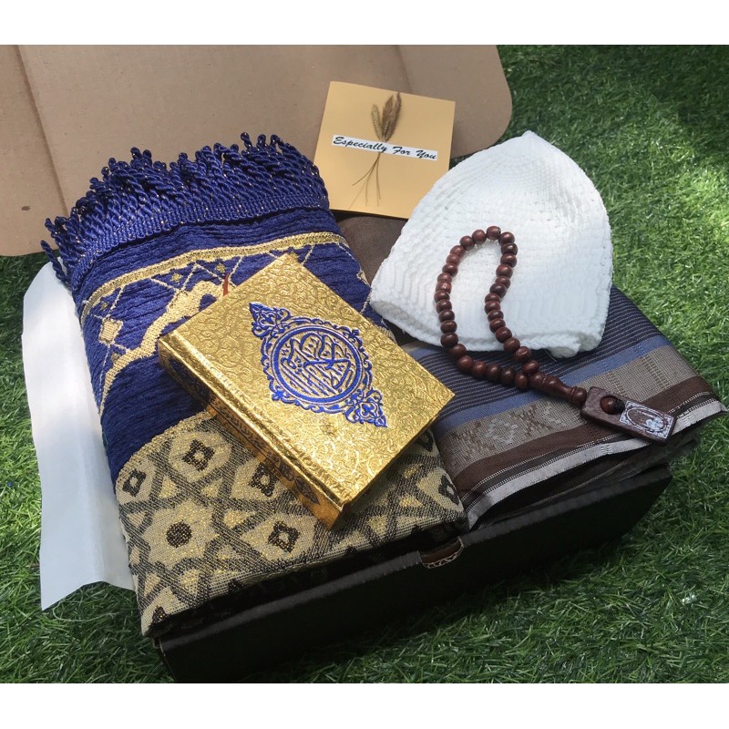 Paket Alat Sholat/Kado Alat sholat/Kado alat sholat cowok/kado cowok/kado ulang tahun cowok/hampers 
