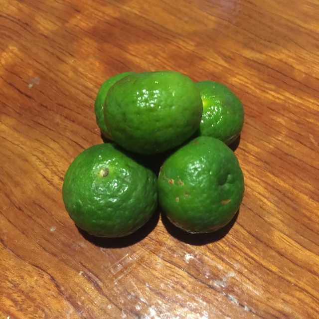 

Jeruk Purut ( jeruk sambel )