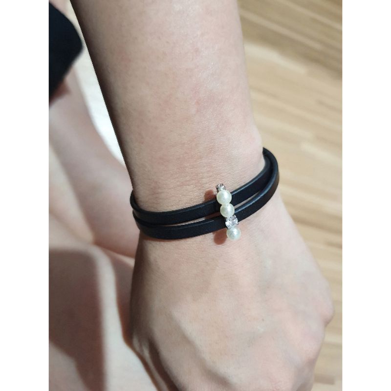 Gelang Brandad Band Model Lilit Gelang Kulit Fashion Import Premium Quality Tidak Karatan Gelang kulit Branded Band G0101