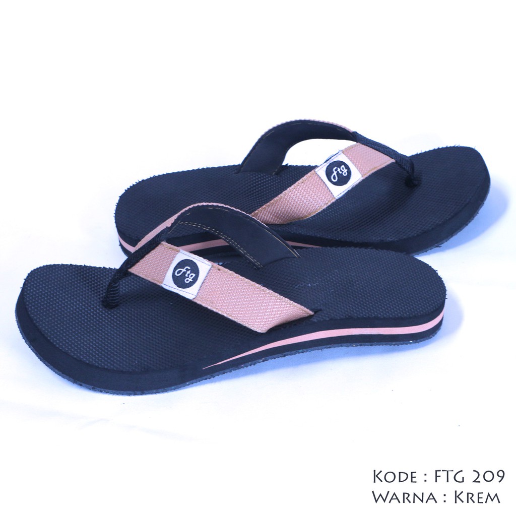 Sandal Footage FTG 210 Gratis Sandal Santai FTG 209 Cream