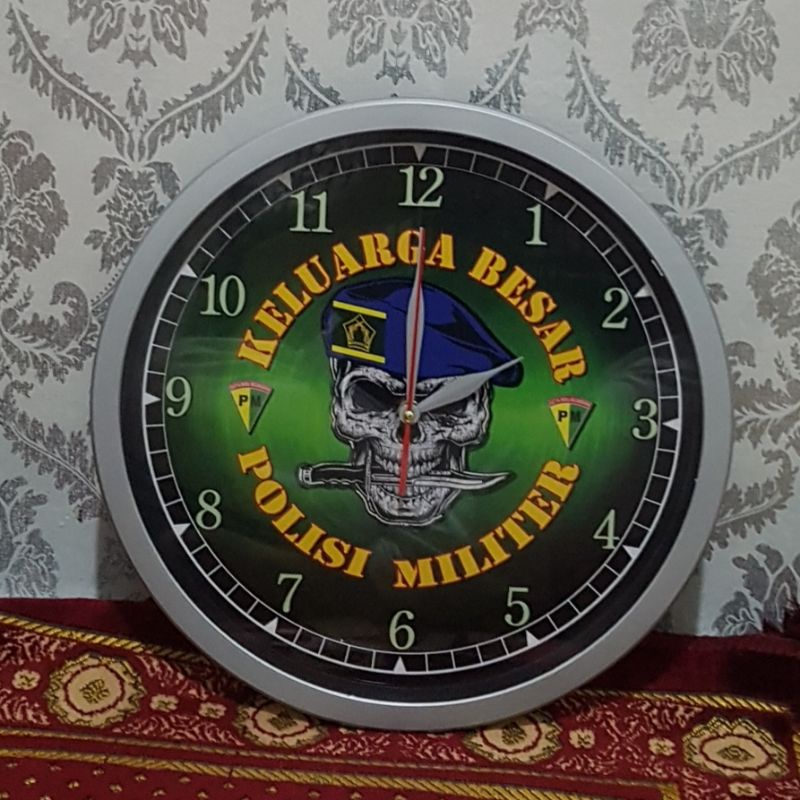 JAM DINDING KELUARGA BESAR POLISI MILITER TNI AD