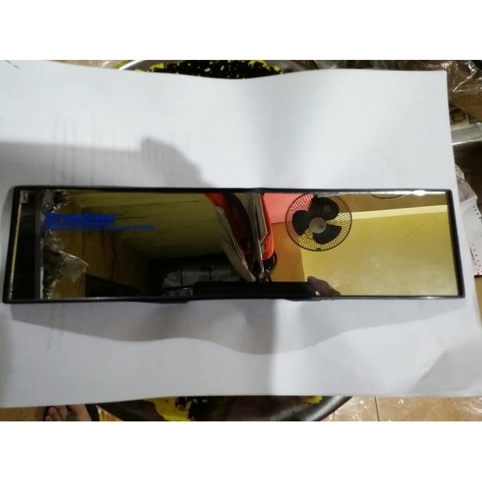 Kaca Spion Dalam Variasi Mobil