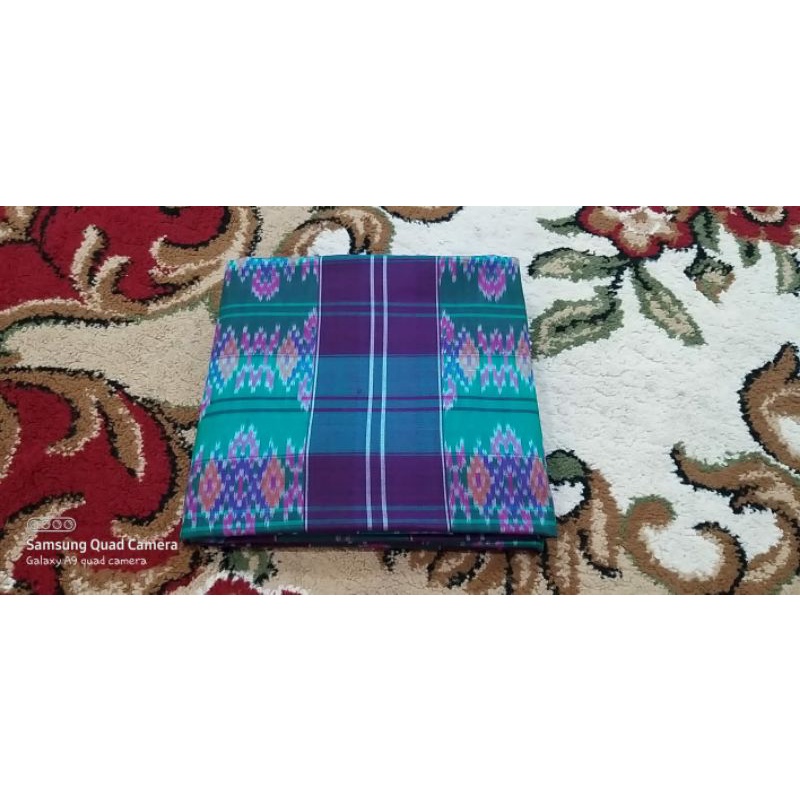 Tenun Palembang Tajung/ Gebeng/Sarung Sutra 100%