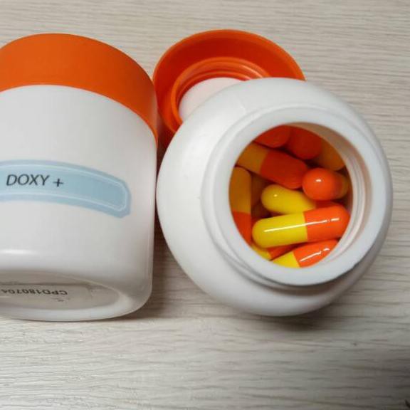 ✧ Doxy Plus ERHA ANTIBIOTIK JERAWAT harga per pcs ✭