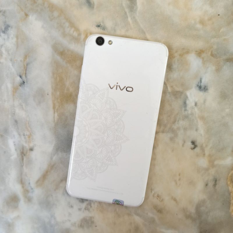 Vivo V5s ram 4 internal 64 gb seken