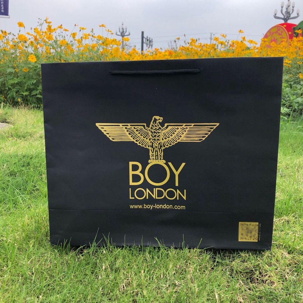 

T10 BOY LONDON Boy Black Paperboard Bag Bronzing Handbag Shopping Bag
